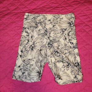 Balance Collection Black & White Floral Bike Shorts – High Rise, Size L